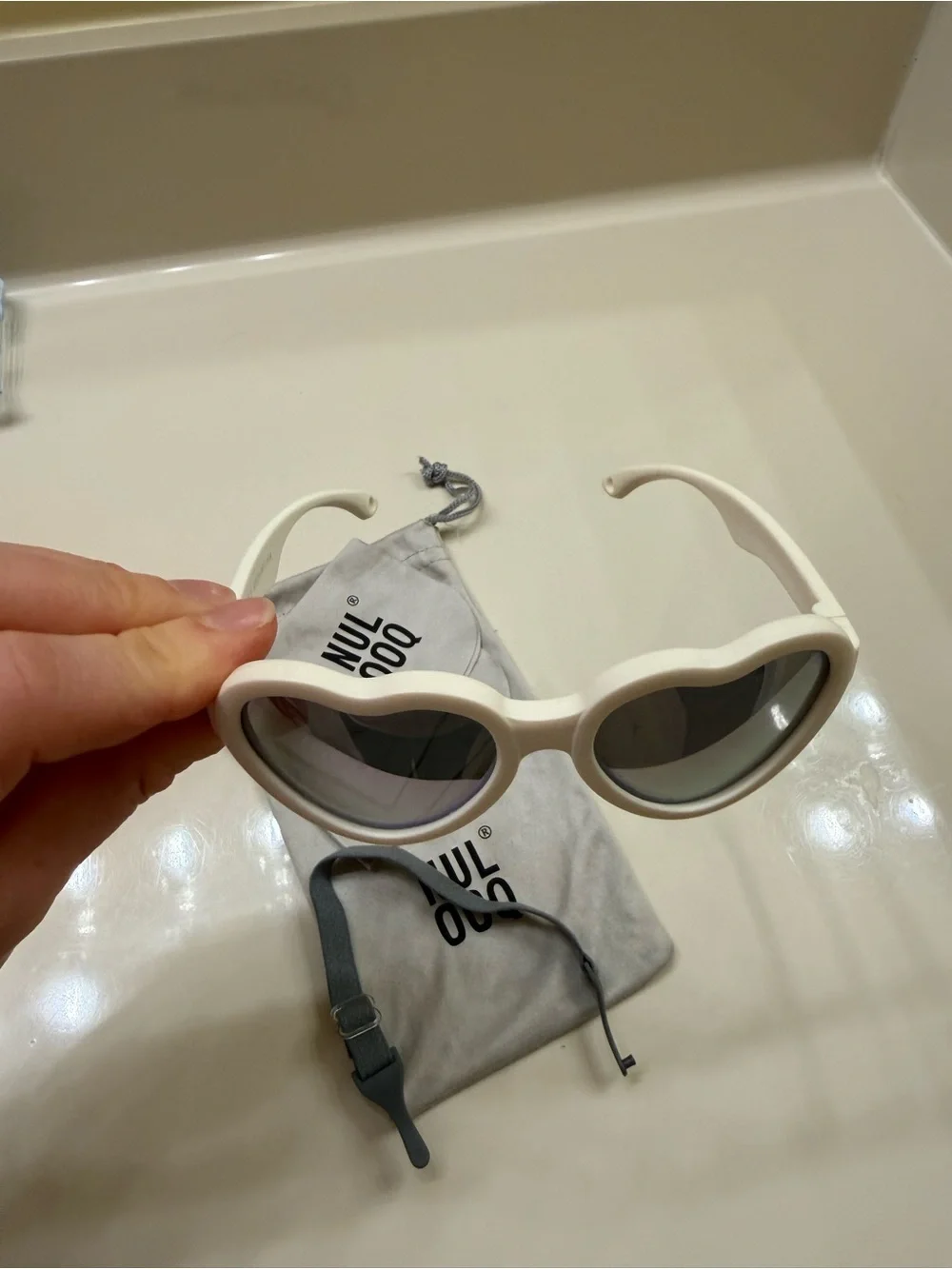 Flexible Heart-Shaped Polarized Sunglasses for Baby 0-24 months